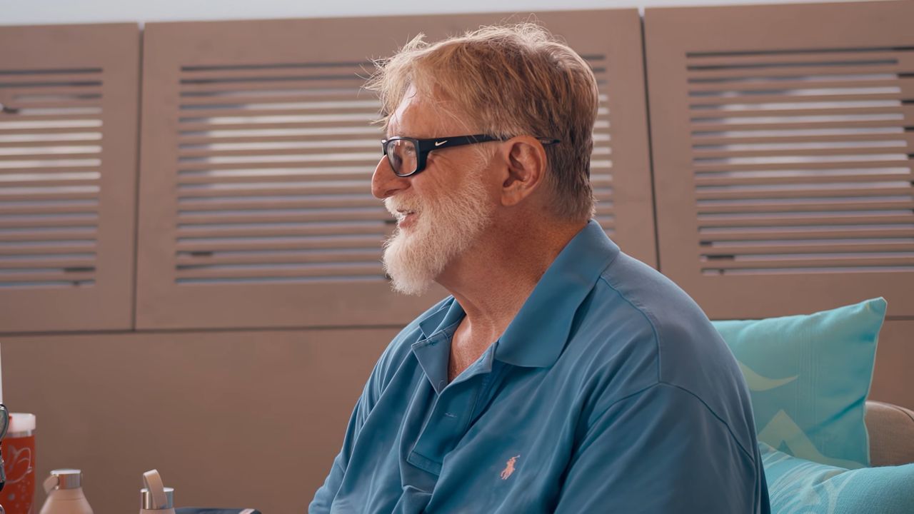 Gabe Newell, Geçen Yıl Satın Aldığı Yat Şirketinin Reklamında Sürpriz Bir Görünüm Sergiledi
